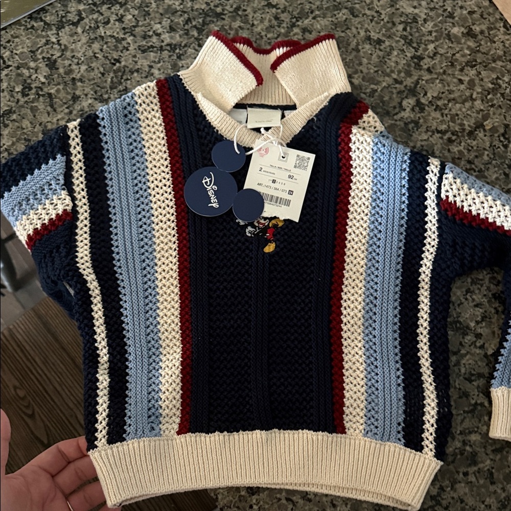 Zara Mickey shirt/sweater - Picture 2 of 2